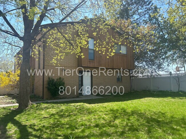 Photo - NO DEPOSIT option available for qualified ... Unit B