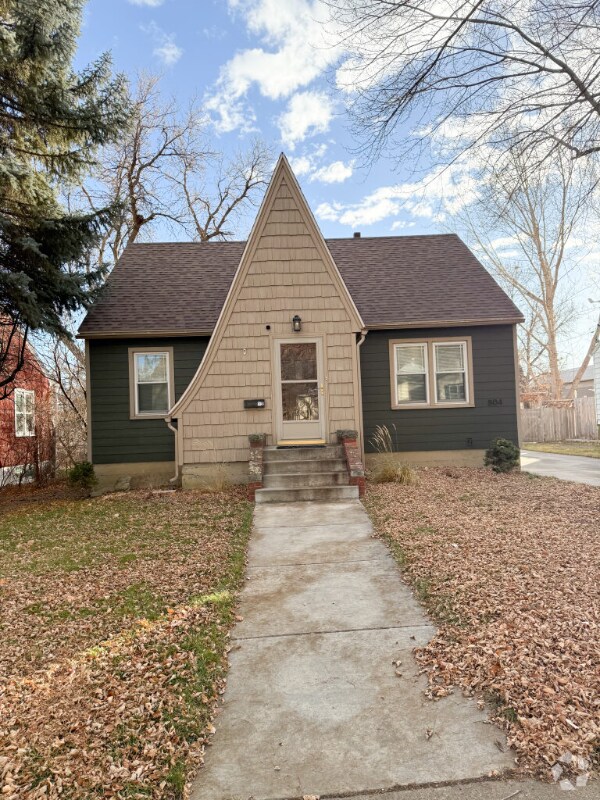 Building Photo - 804 Clark Ave Rental