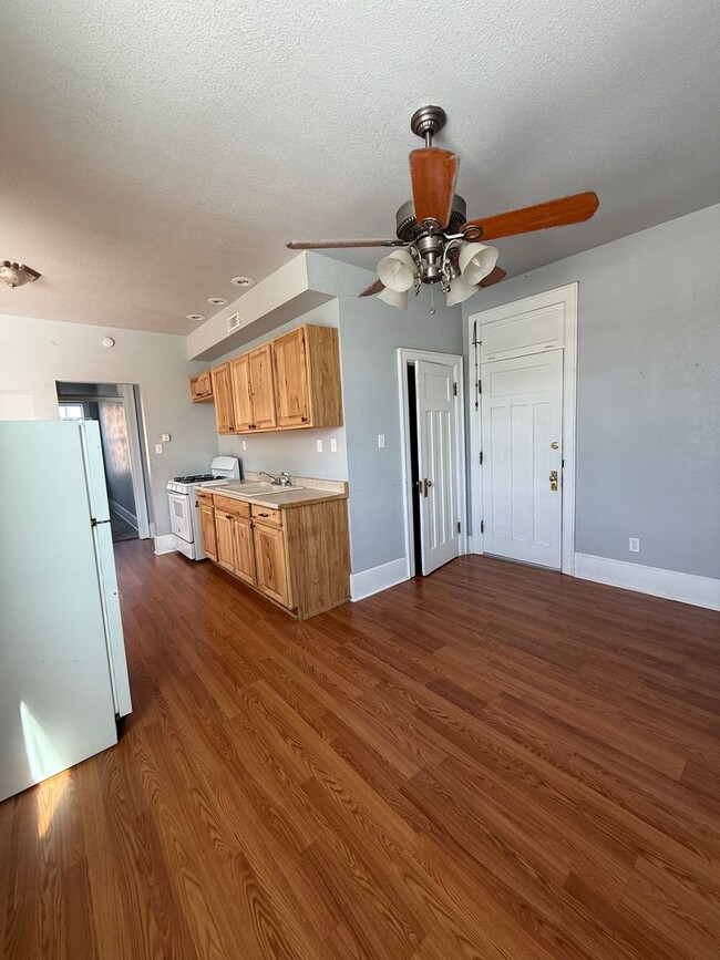 Photo - 1002 S Montana St Unit 1002 S Montana #D