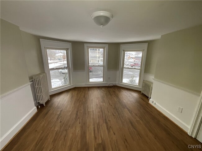 Photo - 127 Winslow St