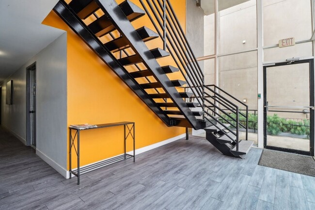 Photo - 1275 Federal Ave