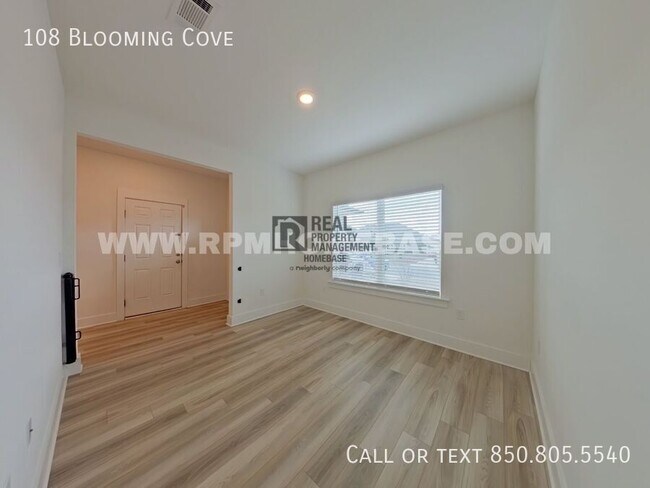 Photo - 108 Blooming Cv