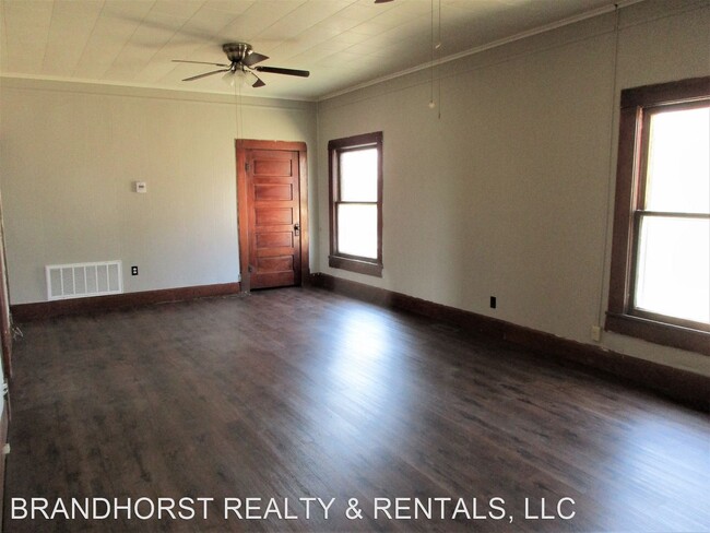 Photo - 2 br, 1 bath House - 417 S. HUNT