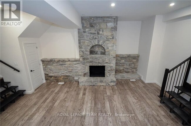 Photo - 177 Cathcart St Unit A