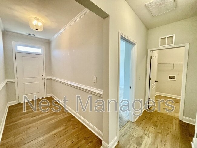 Photo - 279 Cromwell Ct