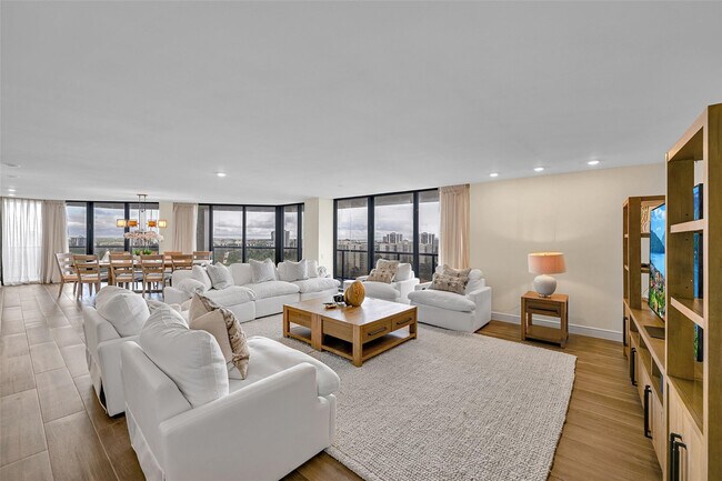 Photo - 19667 Turnberry Way Unit 20GR