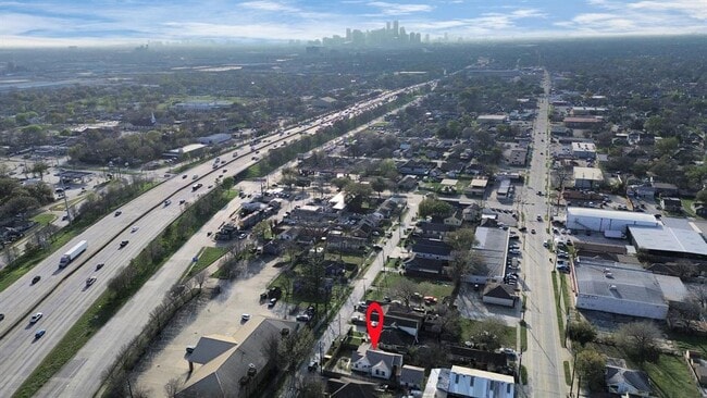 Photo - 7019 Bonham St Unidad 1