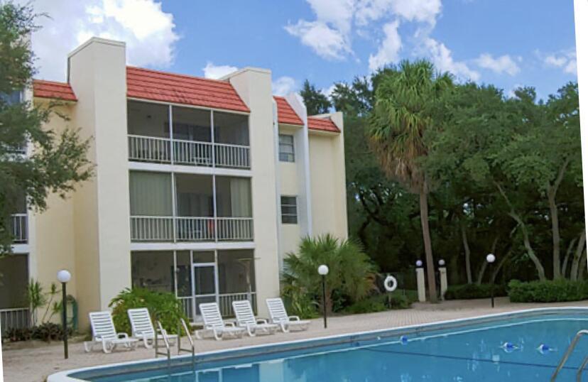 Photo - 636 NW 13th St Condo Unit 32