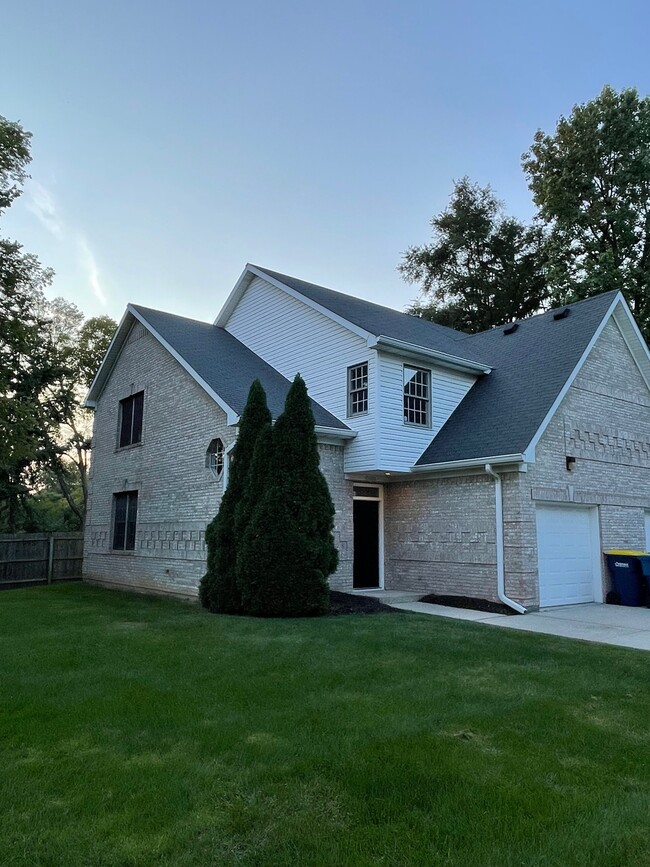 Photo - 10600 Central Ave Townhome