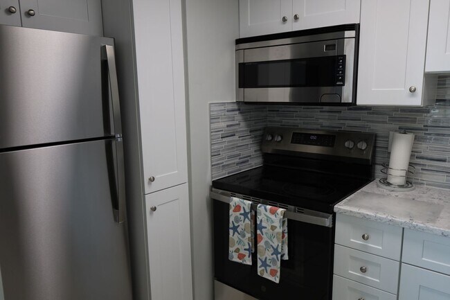 Photo - 58 N Collier Blvd