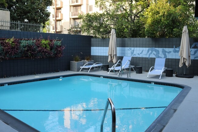 Westwood Riviera Apartments