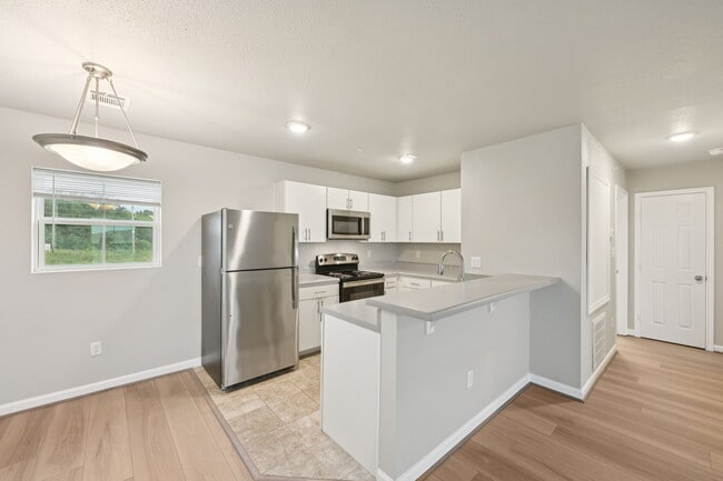 Eagles Nest Apartment Homes