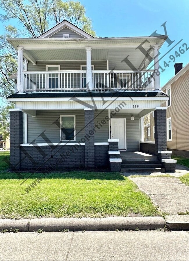 Building Photo - 706 S 7th St Unit Apt D