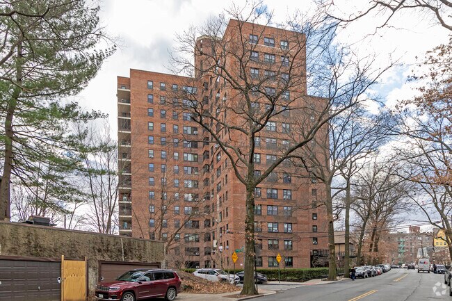 Photo - 3850 Sedgwick Ave