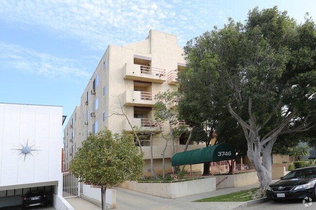 3746 Mentone Ave - 3746 Mentone Ave Rental