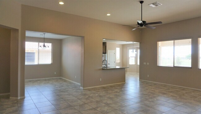 Photo - 1858 Prairie Grass Dr