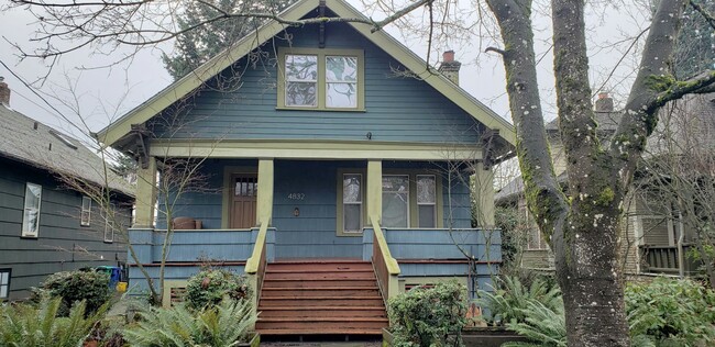 Photo - 2 Weeks Free! Classic Portland Charm with Sunroom and Deck in the Heart of SE, Garbage and Gas In...