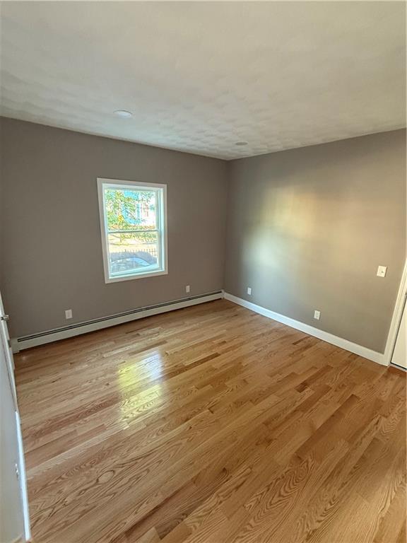 Photo - 1053 Broad St