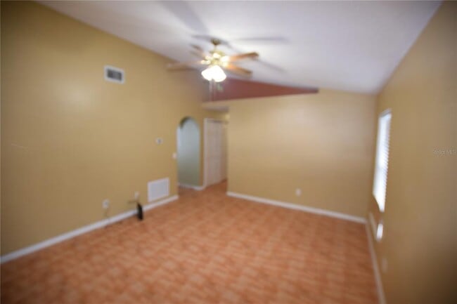 2216 Phonecia Ct