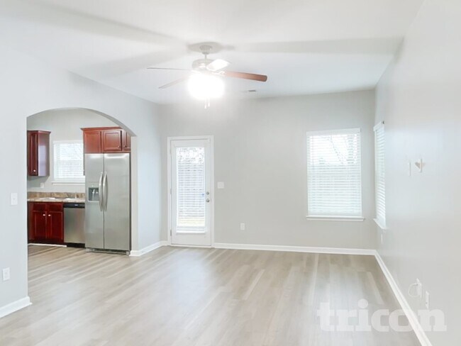 Photo - 3140 Broadleaf Trail Rd