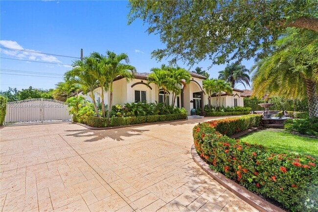 Building Photo - 16601 SW 87th Ct Rental