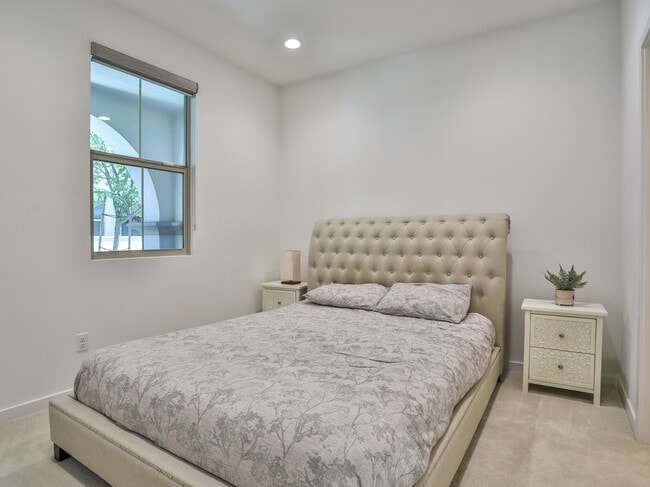 Photo - 224 Babson Ct