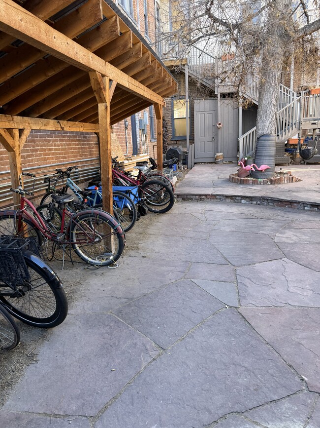 Photo - 140 W 1st St Unit F