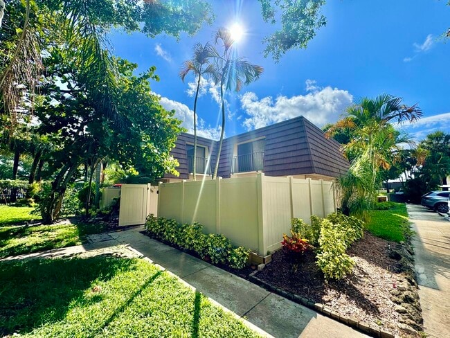 Photo - 7216 72nd Way Townhome