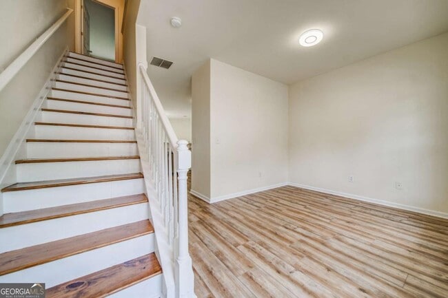 Photo - 3285 Hidden Cove Cir NW