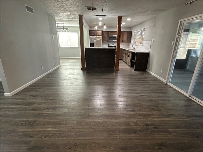 Photo - 8523 Riverside Walk Ln