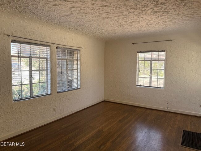 Photo - 1222 Mesita Dr