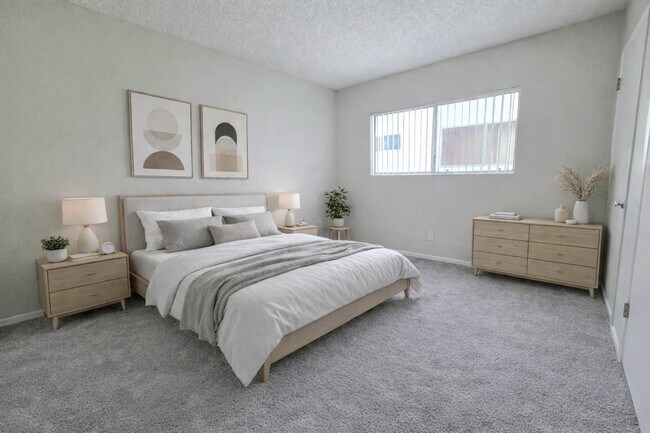 4733 S Slauson Ave Unit 8