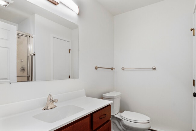 509 S Perry Pkwy, Oregon, WI 53575