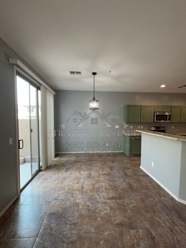 Photo - 1426 N 81st Dr