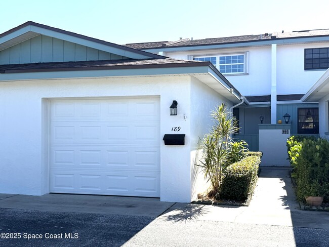 Building Photo - 189 Kings Way