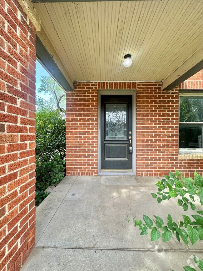 Building Photo - Coming Soon... 1-Bedroom Duplex in Santa Rita Rental