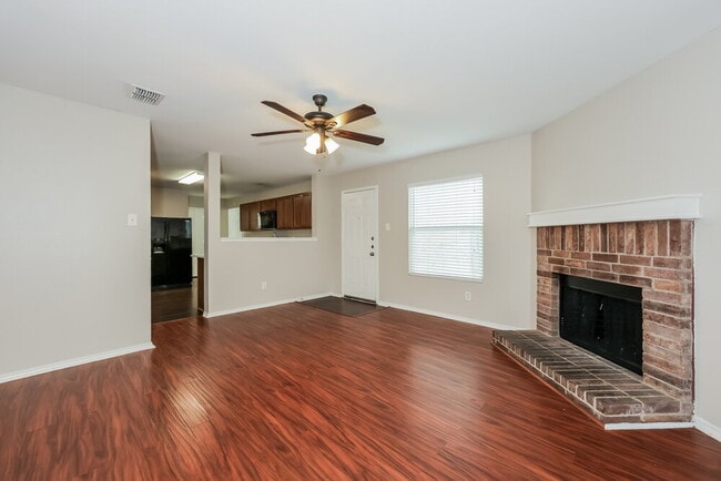 Photo - 1054 Graystone Dr