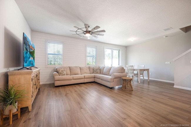 Photo - 250 Osprey Preserve Blvd