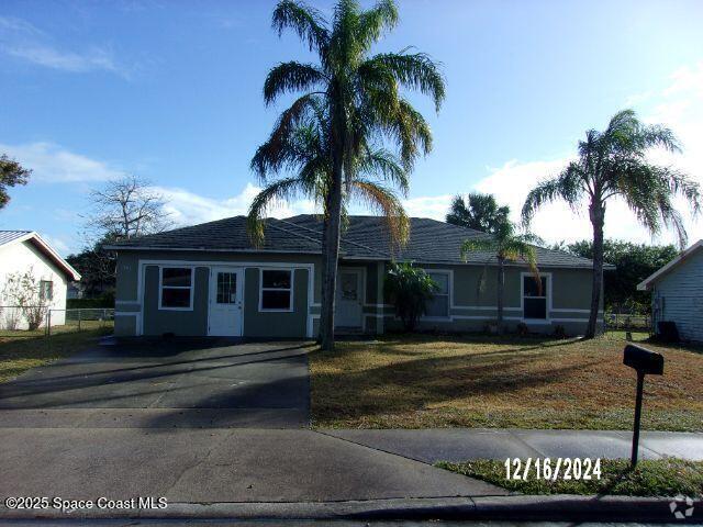 Building Photo - 1565 Emerson Dr SE Rental