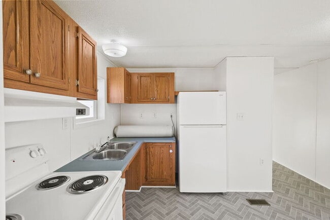 Photo - 1710 S Walnut St
