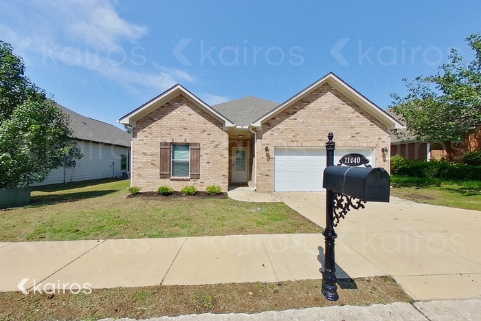 Photo - 11440 Crimson Ridge Rd House