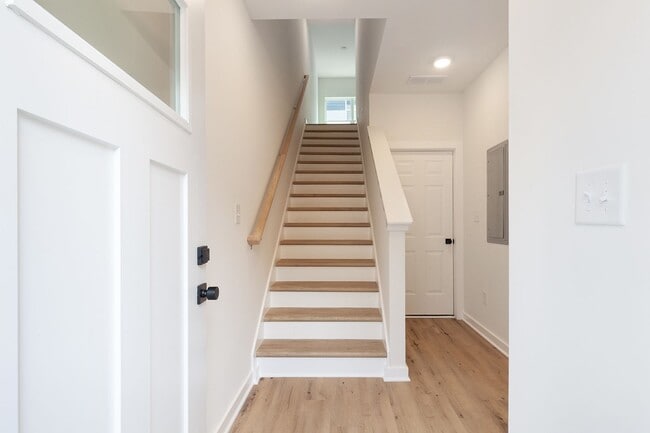 Photo - $500 Move In Special: Newly Constructed 3/...