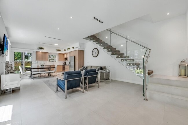 Building Photo - 2868 SW 33rd Ct Rental