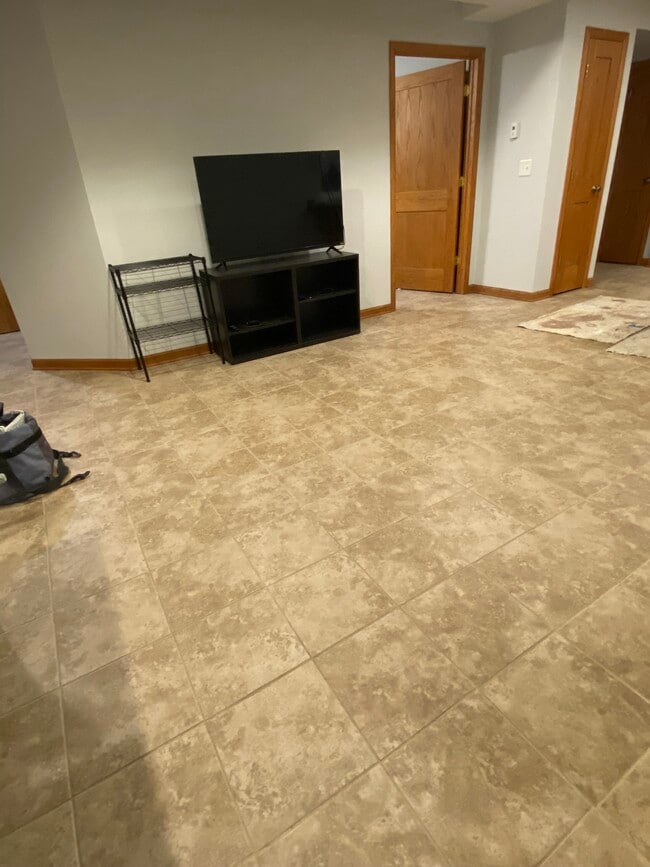 Living area - 3014 W Palmer Unit Garden