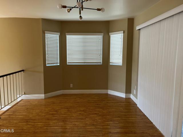 Photo - 320 McHenry Rd