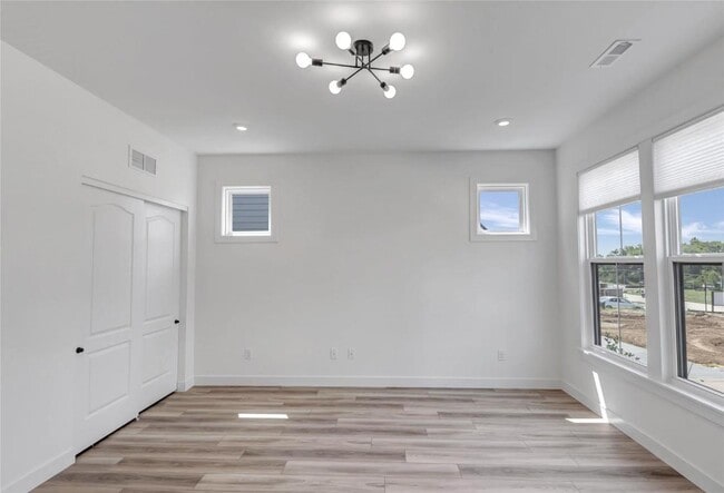 Photo - 16507 Honey Locust Dr