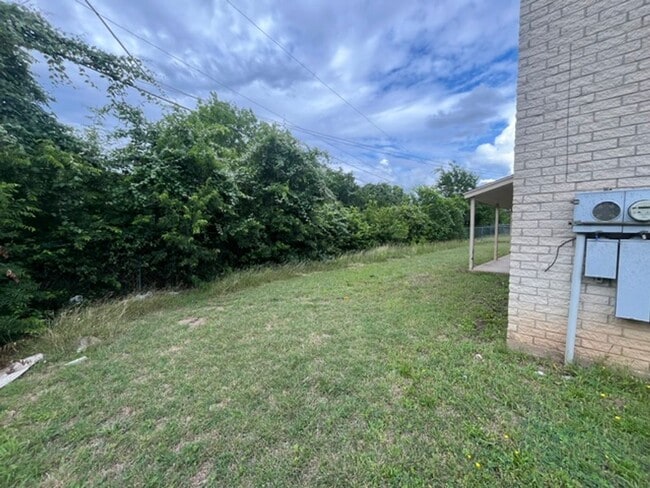 Photo - 3001 Cantabrian Dr Unit A