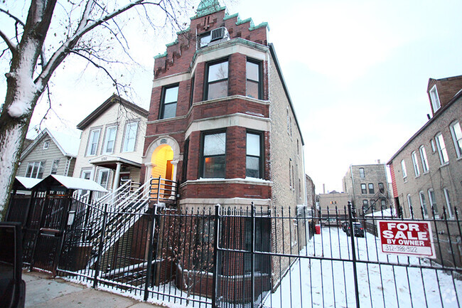 Building Photo - 1324 N Bosworth Ave Unit 1F Rental