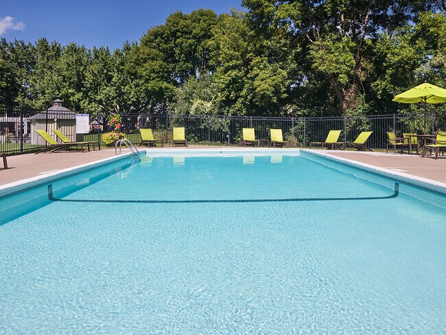 Birch Lake Townhomes For Rent in White Bear Lake, MN | ForRent.com