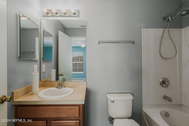 Building Photo - Beautiful 2/2.5 in Fleming Island Unit Calming Waters
